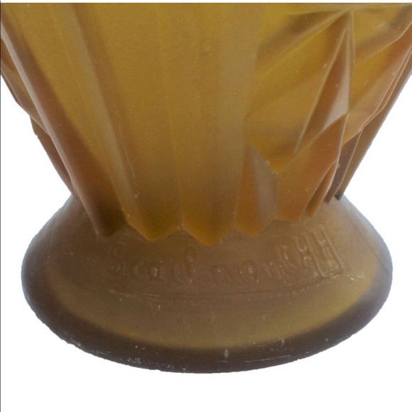 Henri Heemskirk Circa1930s heavy glass OwlVase - Picture 5 of 7